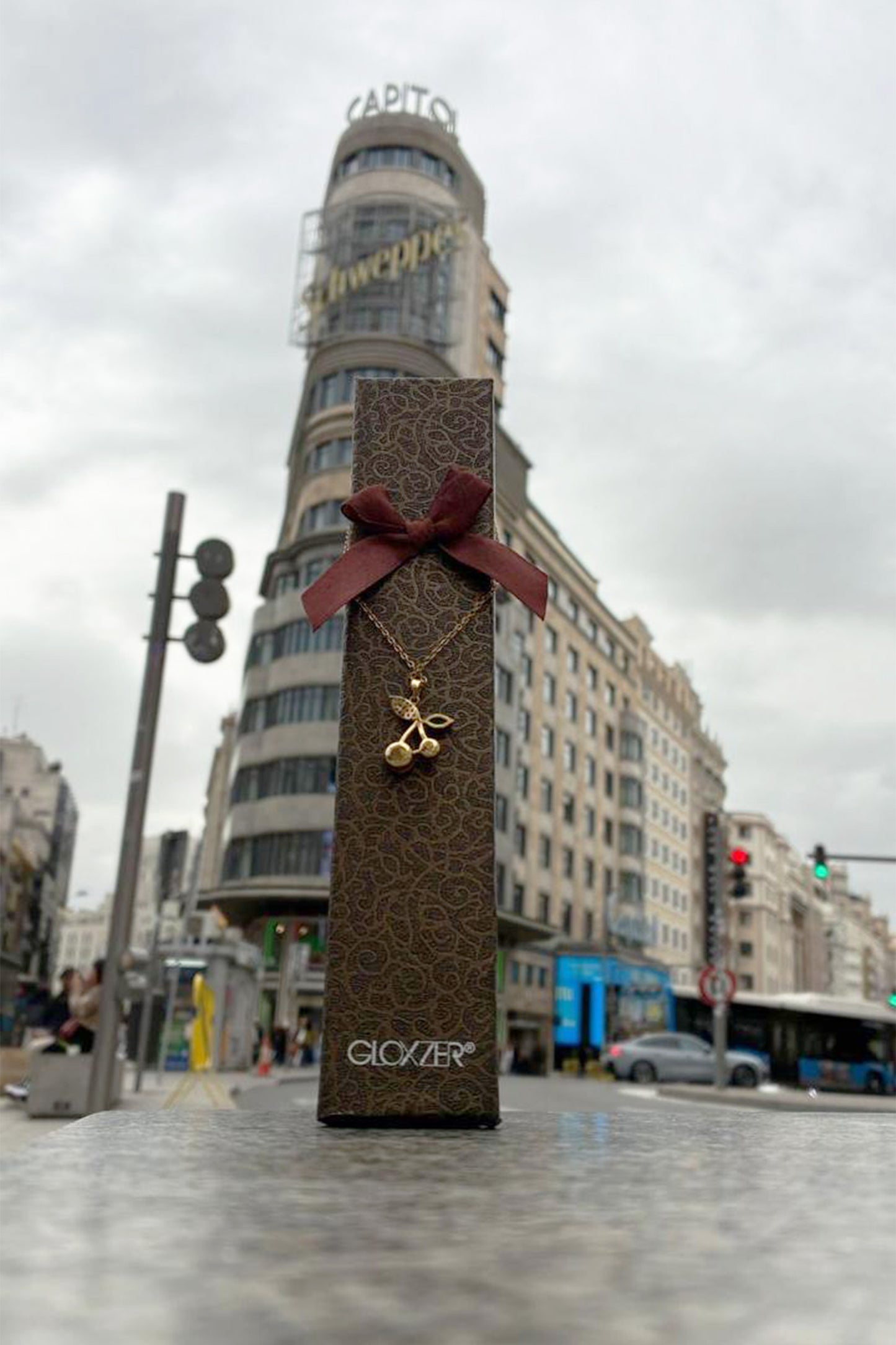 Collar Cherry